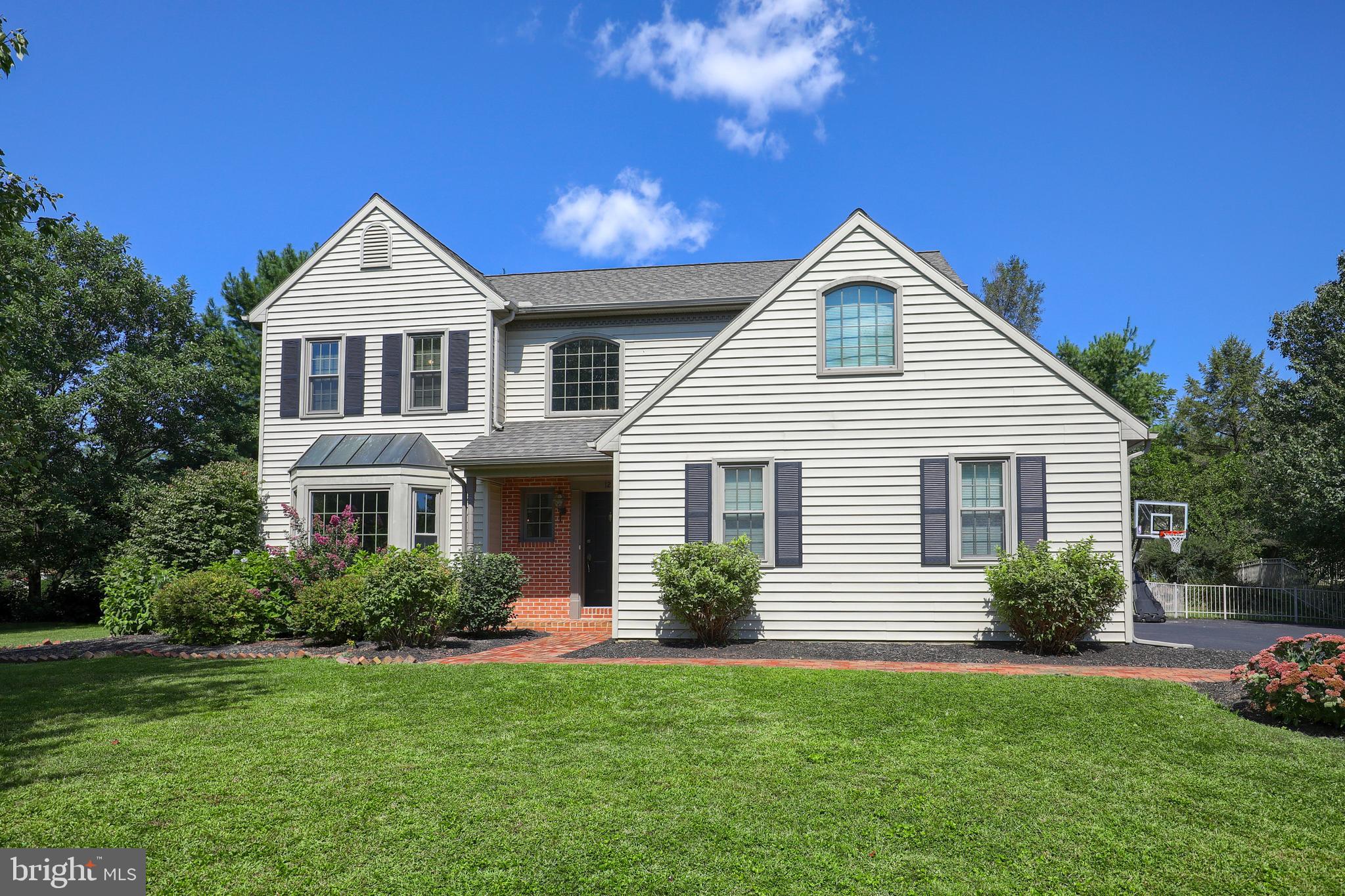 12 Round House Drive Lititz, PA 17543 - Photo 2 of 64 Gallery Image 2