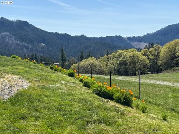 $695,000 | Undisclosed Address, Tiller, OR 97484