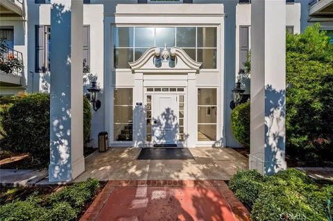 $3,995 | 300 Cagney Lane, Unit 102, Newport Beach, CA 92663