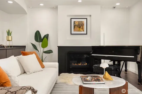 $2,950,000 | 1810 Madrona Drive, Seattle, WA 98122