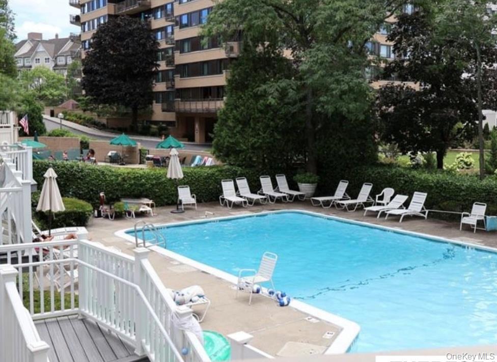 21 Hillside Terrace, Unit C White Plains, NY 10601 - Photo 6 of 18 Hillside Terrace Pool