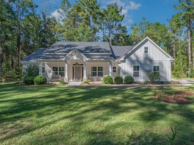 $660,000 | 82 Morning Glory Trail, Crawfordville, FL 32327