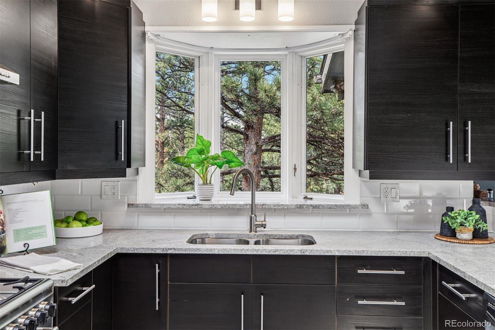 21859 Grandview Avenue Golden, CO 80401 - Photo 18 of 42