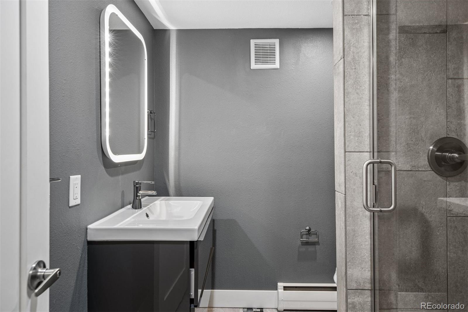 21859 Grandview Avenue Golden, CO 80401 - Photo 34 of 42