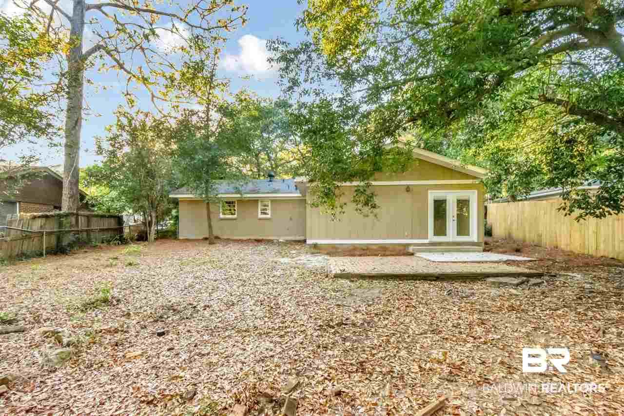 332 Sycamore Lane Mobile, AL 36608 - Photo 9 of 40