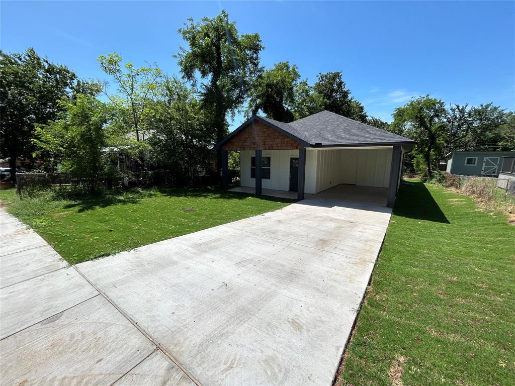 622 East Woodard Street Denison, TX 75021 - Photo 4 of 22