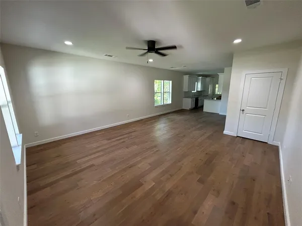 $215,000 | 622 East Woodard Street, Denison, TX 75021