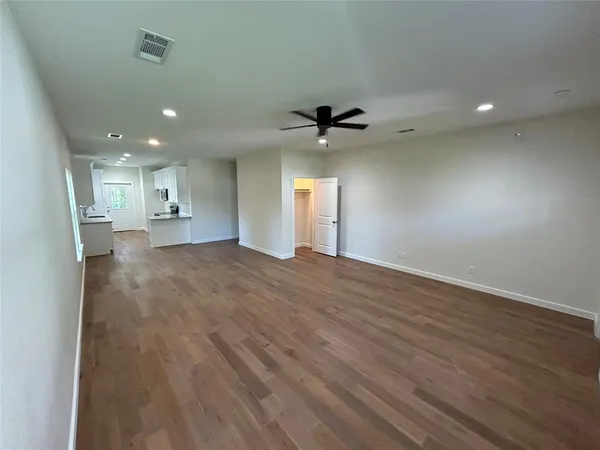 $215,000 | 622 East Woodard Street, Denison, TX 75021