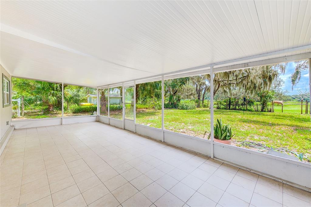 2808 Blount Road Dover, FL 33527 - Photo 15 of 32 Gallery Image 15