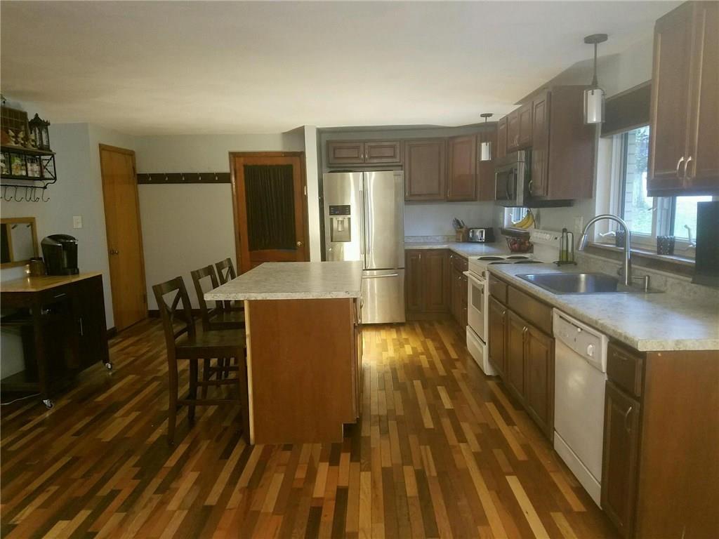 748 McKee Road Washington, PA 15301 - Photo 3 of 23