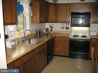 402 Glenloch Road Ridley Park, PA 19078 - Photo 5 of 6 Gallery Image 5