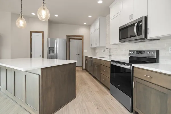 $415,000 | 2513 Tipperary Trail, De Pere, WI 54115