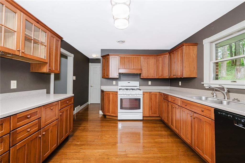 2220 Warren Road Indiana, PA 15701 - Photo 13 of 49 Gallery Image 13