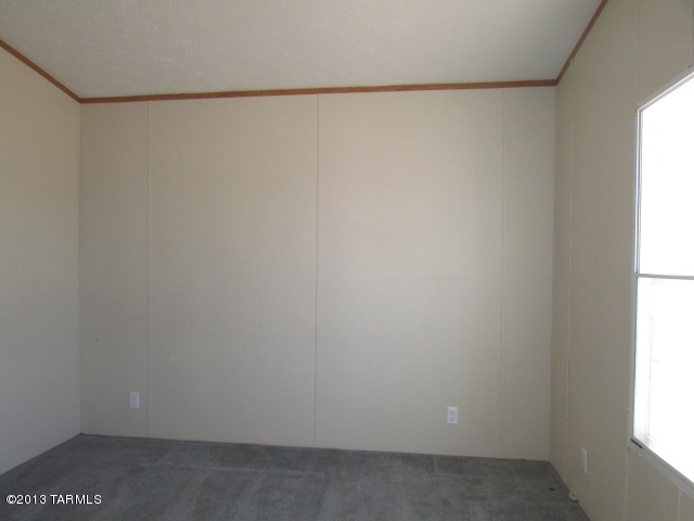 11477 West Ina Road Tucson, AZ 85743 - Photo 15 of 32