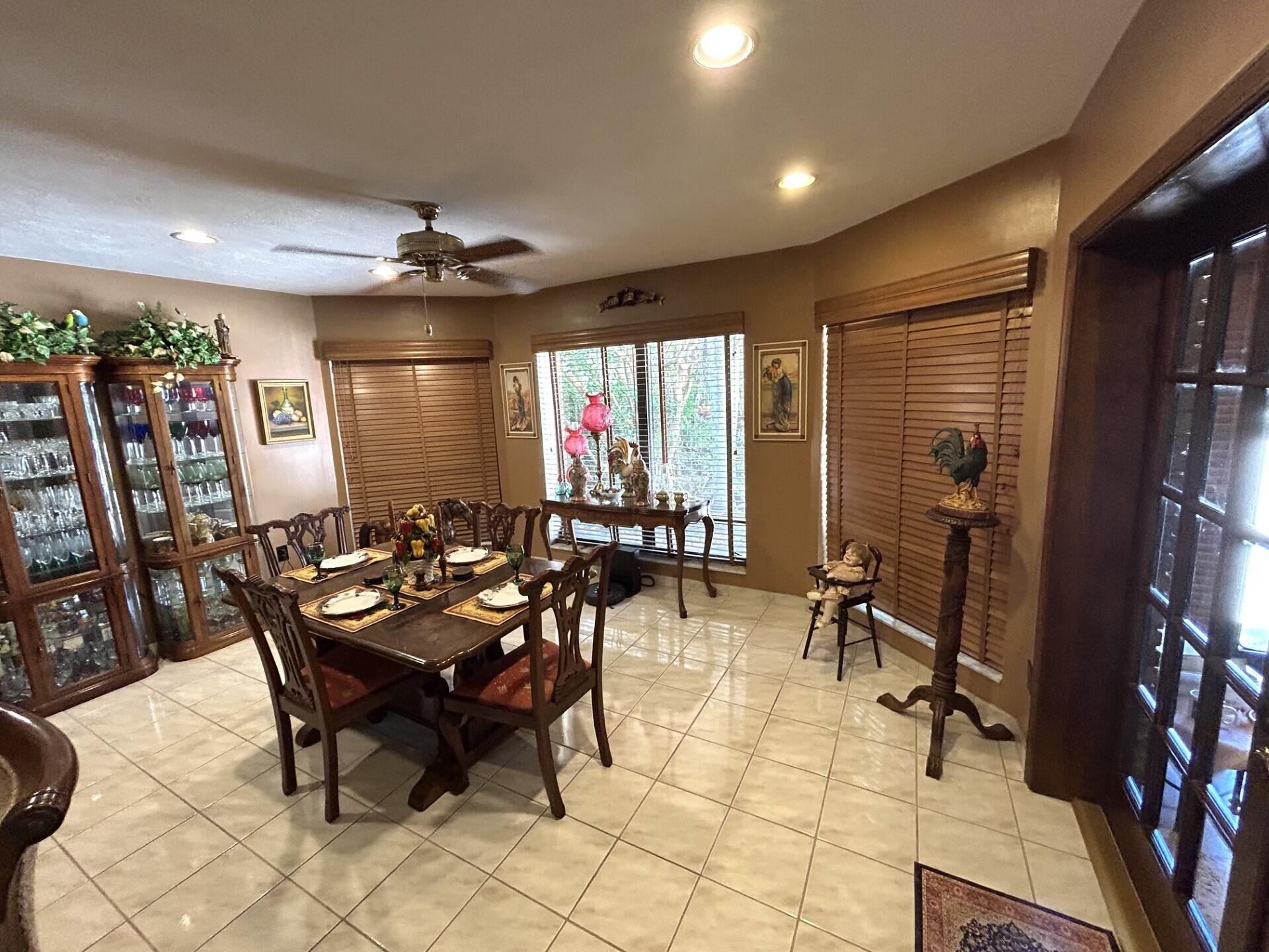 6200 Southwest 183rd Way Southwest Ranches, FL 33331 - Photo 9 of 30 6200 breakfast