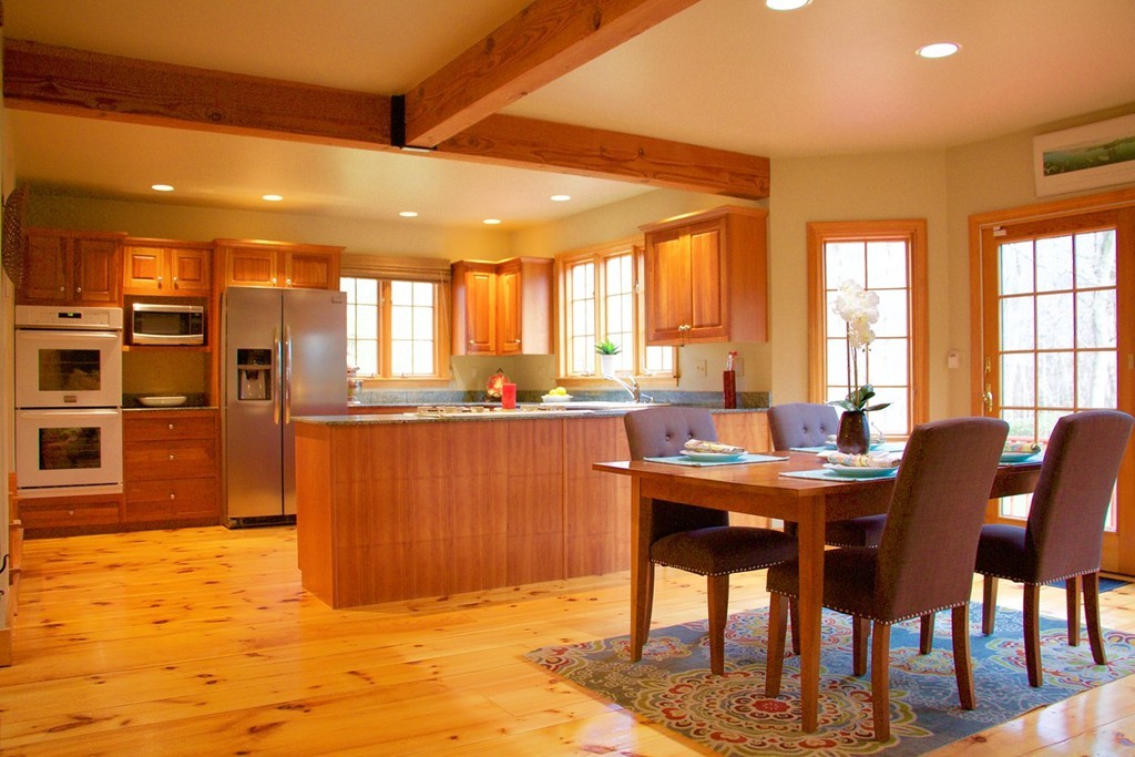 62 Scotland Road Reading, MA 01867 - Photo 9 of 24 Gallery Image 9