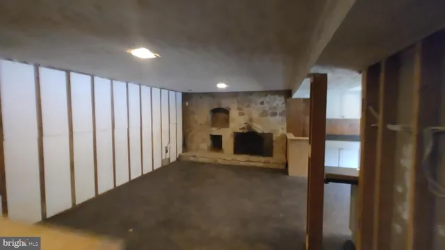 $339,900 | 7010 Evergreen Drive, Waldorf, MD 20601