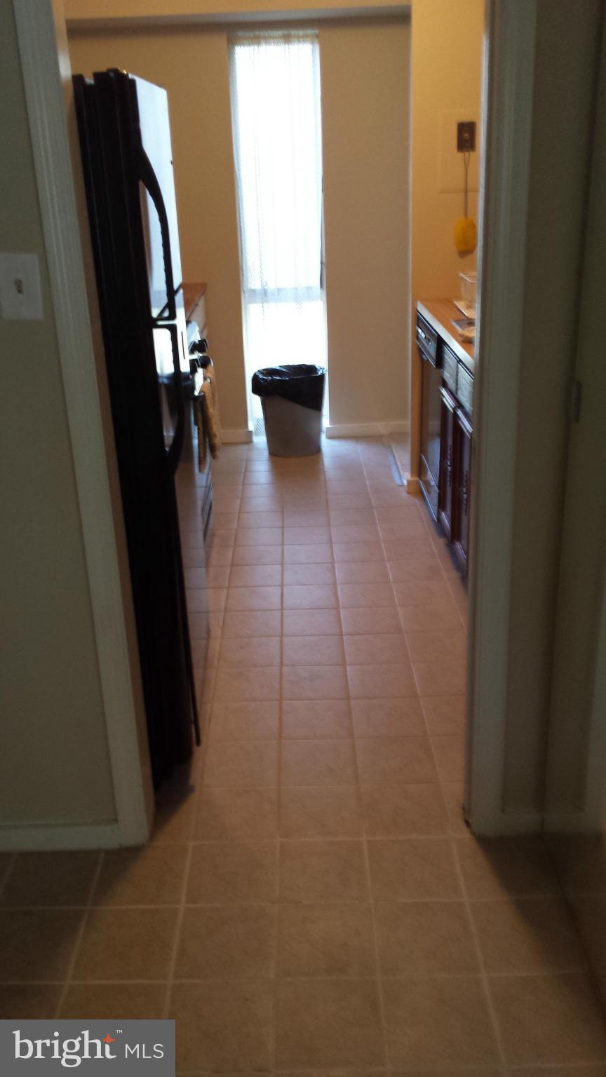 3232 Hewitt Avenue, Unit 23A Silver Spring, MD 20906 - Photo 10 of 19 Kitchen