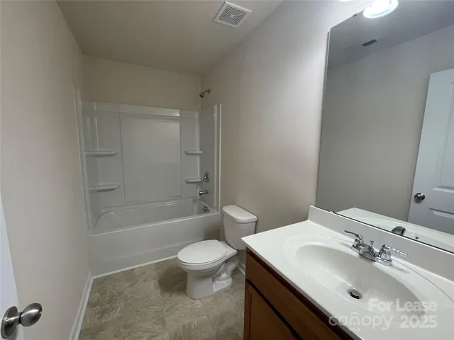 $2,295 | 7047 Thornrose Drive, Charlotte, NC 28210