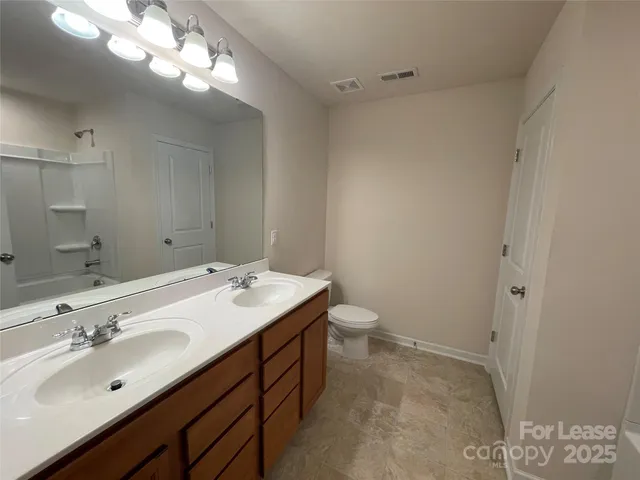 $2,295 | 7047 Thornrose Drive, Charlotte, NC 28210