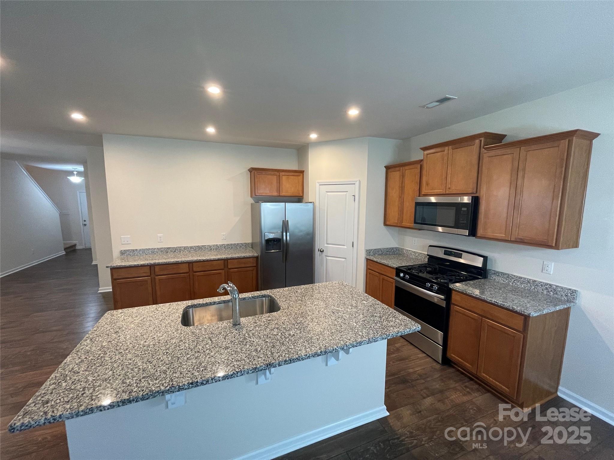 7047 Thornrose Drive Charlotte, NC 28210 - Photo 2 of 18