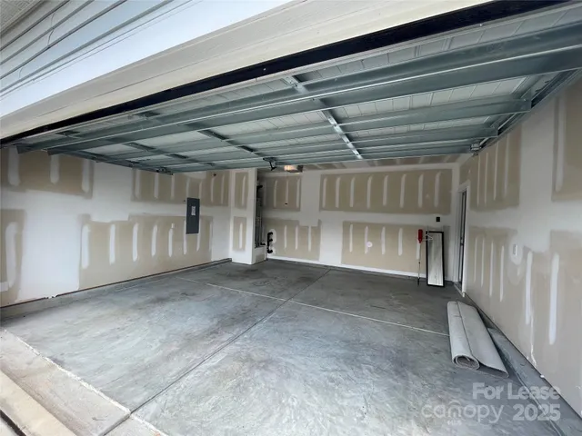 $2,295 | 7047 Thornrose Drive, Charlotte, NC 28210