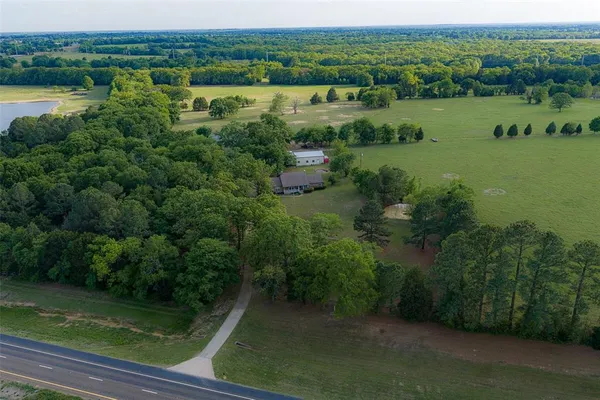 $1,539,500 | 419 Highway 175, Eustace, TX 75124