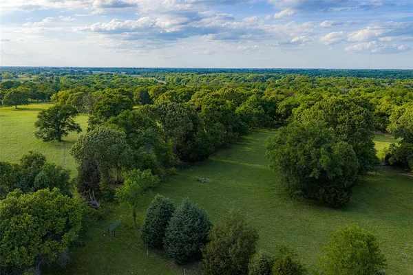 $1,539,500 | 419 Highway 175, Eustace, TX 75124