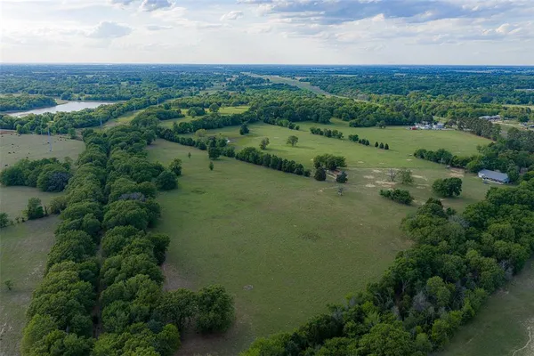 $1,539,500 | 419 Highway 175, Eustace, TX 75124