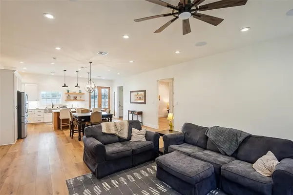 $1,539,500 | 419 Highway 175, Eustace, TX 75124