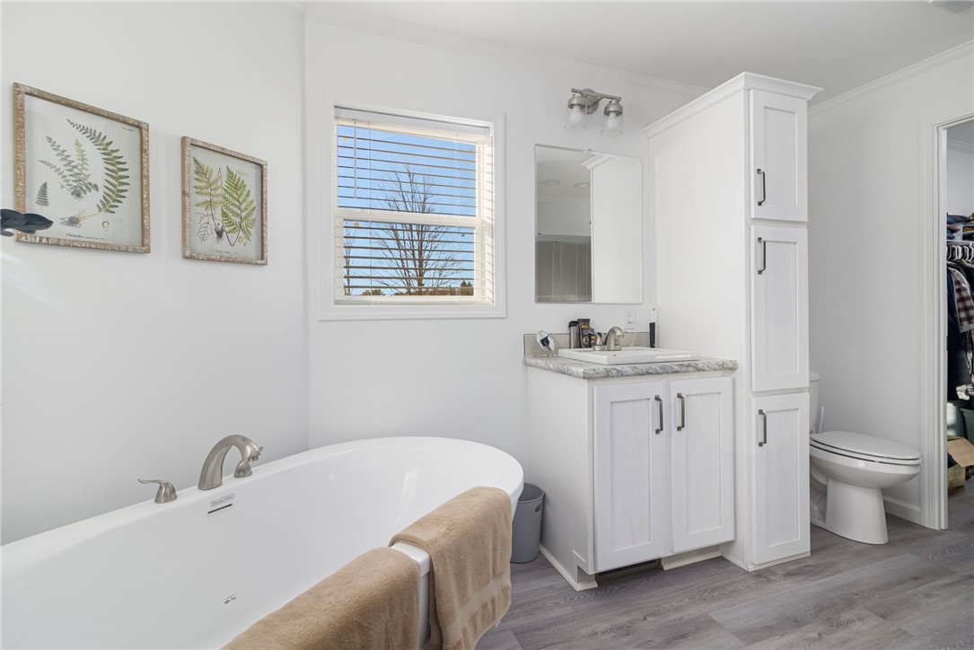 22 Valiant Drive Coventry, RI 02816 - Photo 14 of 33