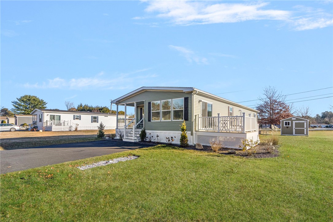 22 Valiant Drive Coventry, RI 02816 - Photo 22 of 33