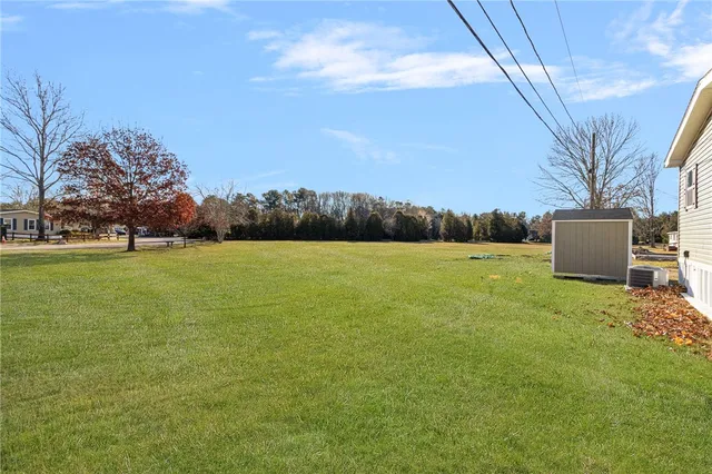 $290,000 | 22 Valiant Drive, Coventry, RI 02816