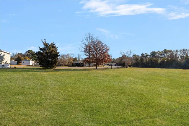 $290,000 | 22 Valiant Drive, Coventry, RI 02816