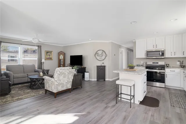 $290,000 | 22 Valiant Drive, Coventry, RI 02816