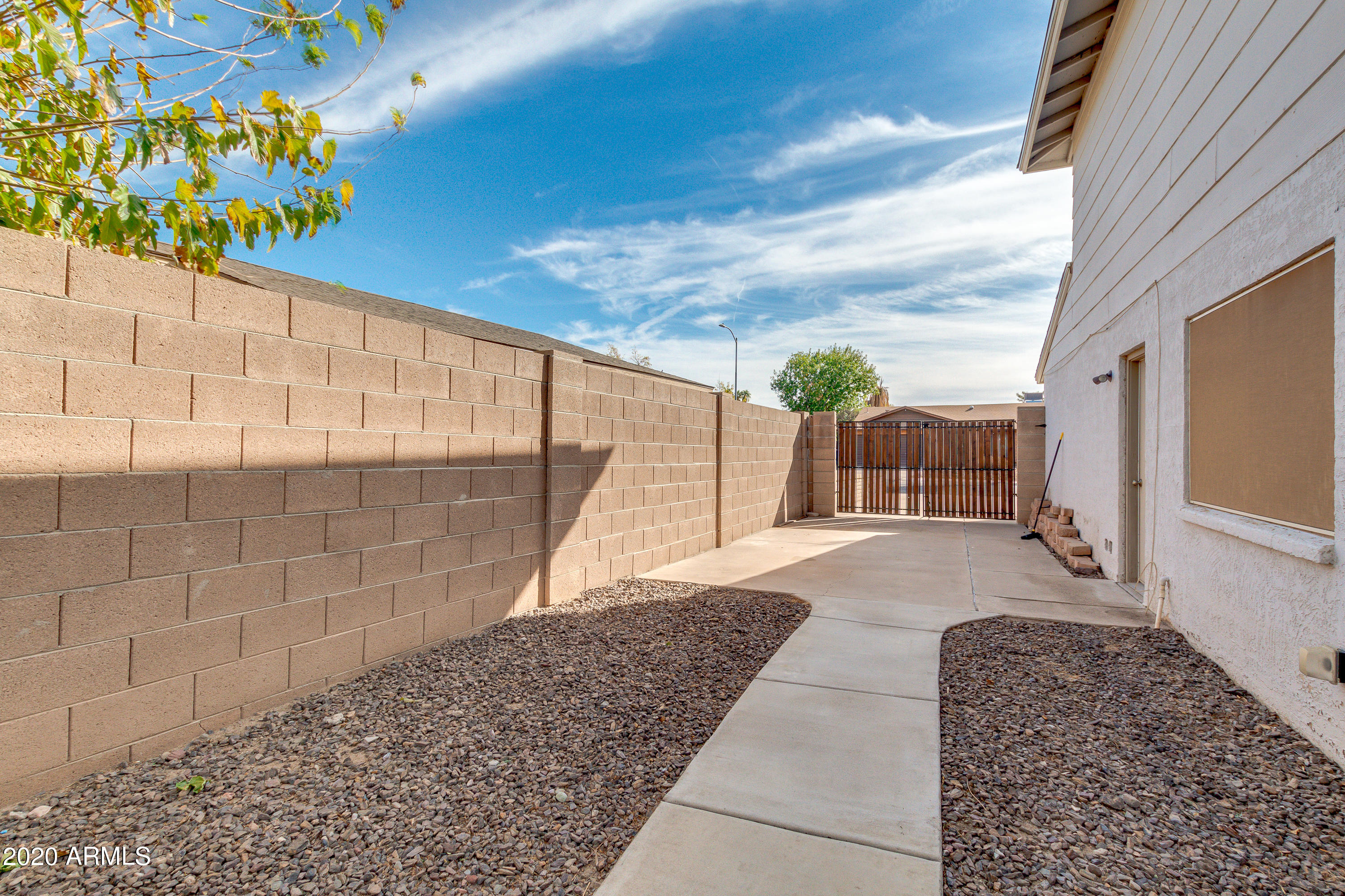 2448 West Hearn Road Phoenix, AZ 85023 - Photo 35 of 39 RV Parking