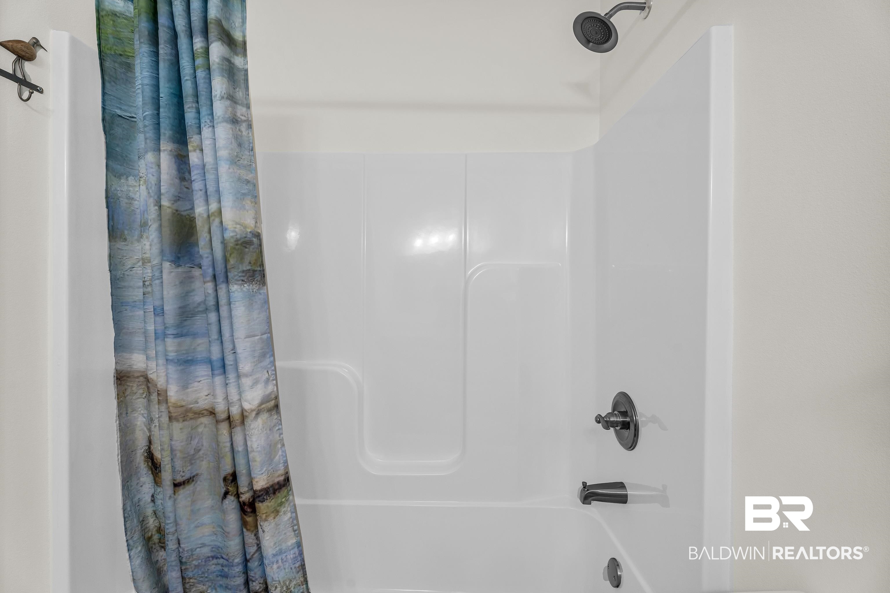 18255 Cactus Court Elberta, AL 36530 - Photo 31 of 53 Full bathroom with shower / tub combo with curtain