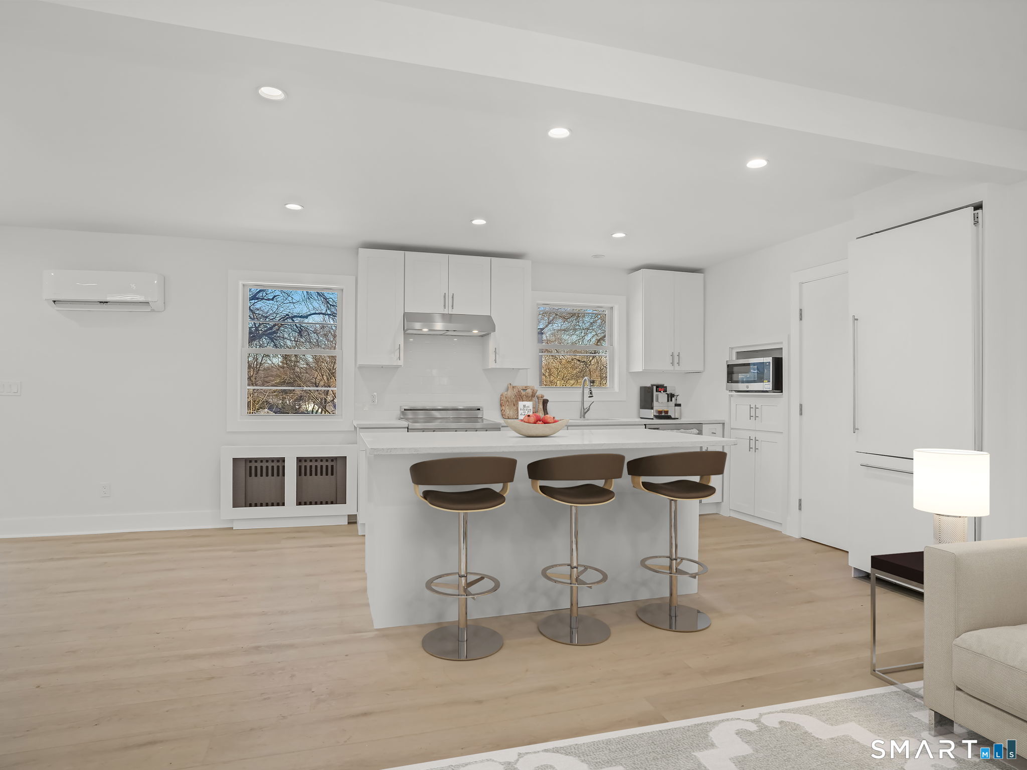 39 Crane Road Stamford, CT 06902 - Photo 2 of 20 Gallery Image 2