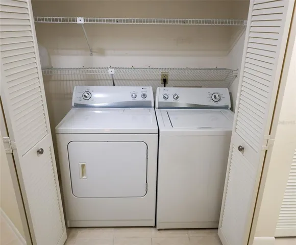 $2,100 | 1695 Hamilton Court, Dunedin, FL 34698