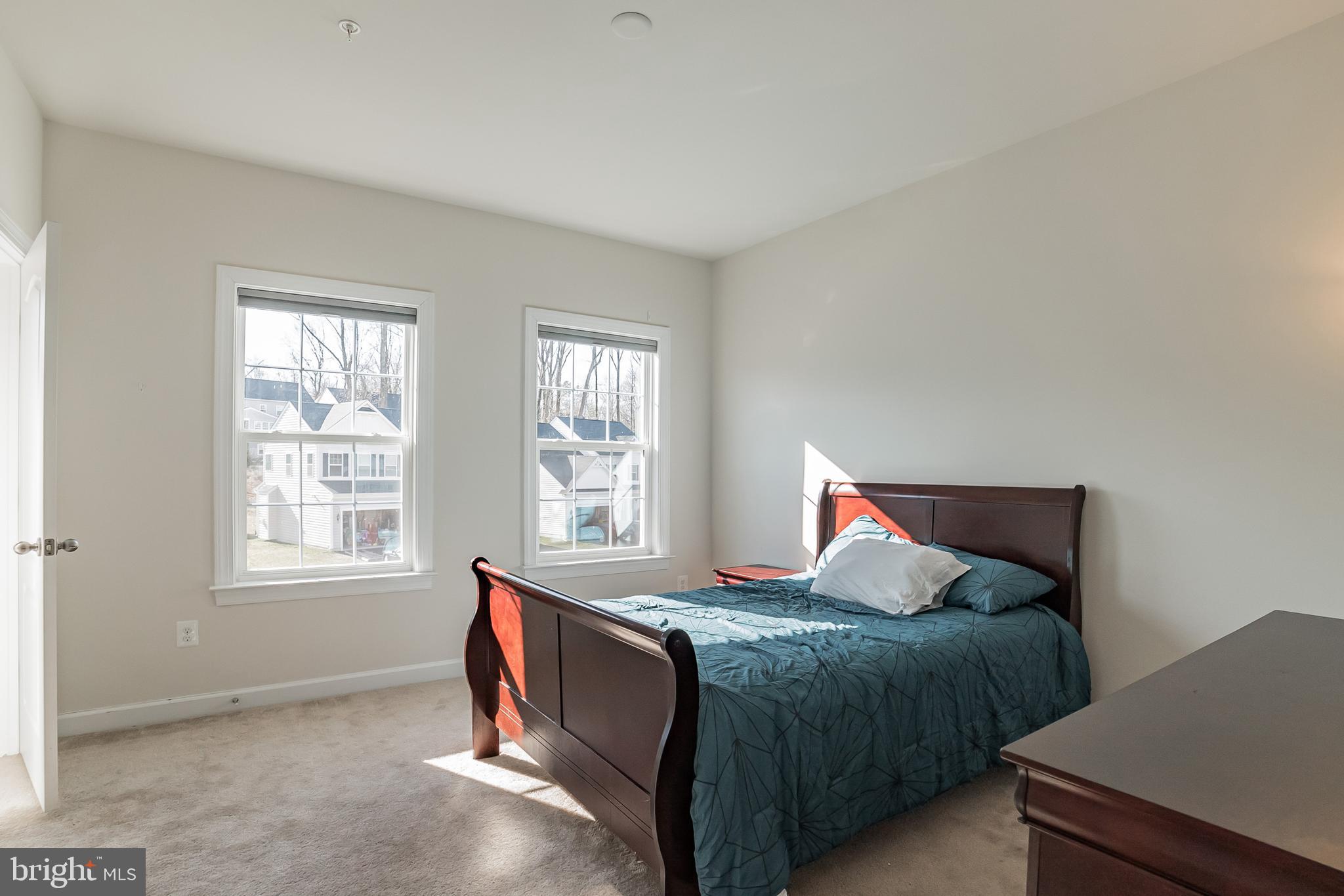 163 Moore Road Arnold, MD 21012 - Photo 23 of 35 Bed #2