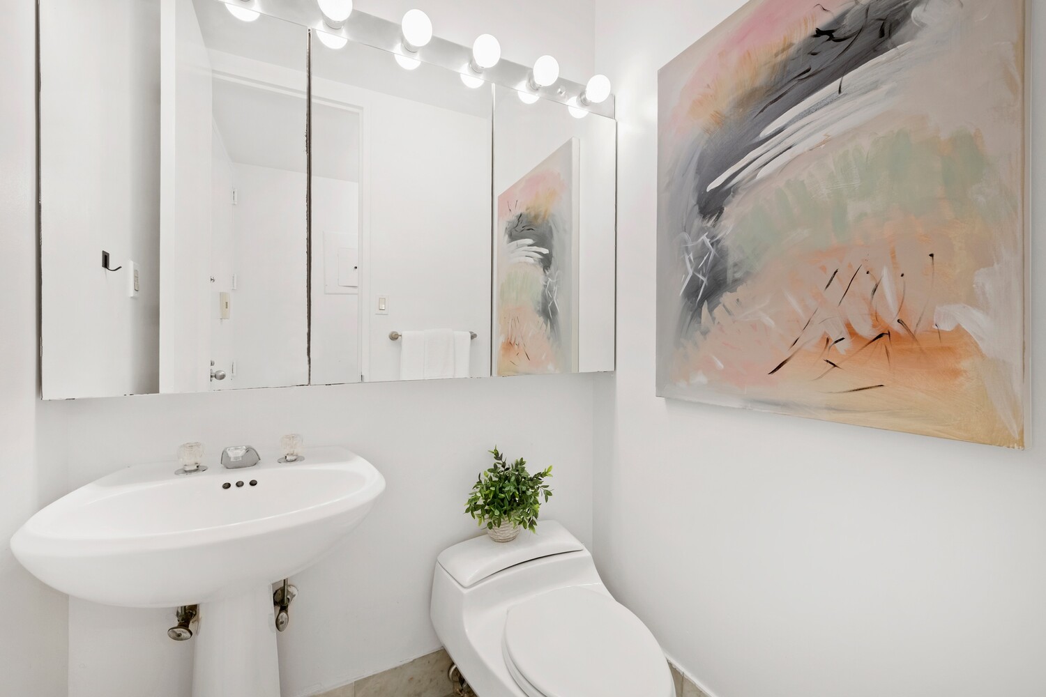 235 East 40th Street, Unit 2C Manhattan, NY 10016 - Photo 14 of 43