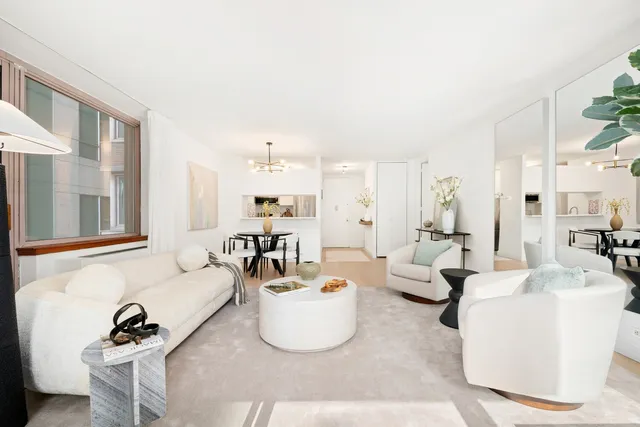 $950,000 | 235 East 40th Street, Unit 2C | Murray Hill