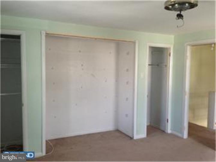 2840 Sebring Road Philadelphia, PA 19152 - Photo 3 of 11 Gallery Image 3