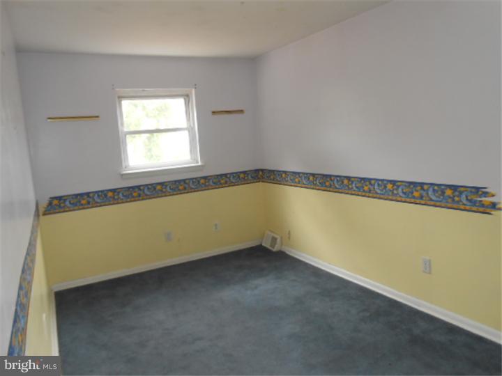 2840 Sebring Road Philadelphia, PA 19152 - Photo 8 of 11 Gallery Image 8