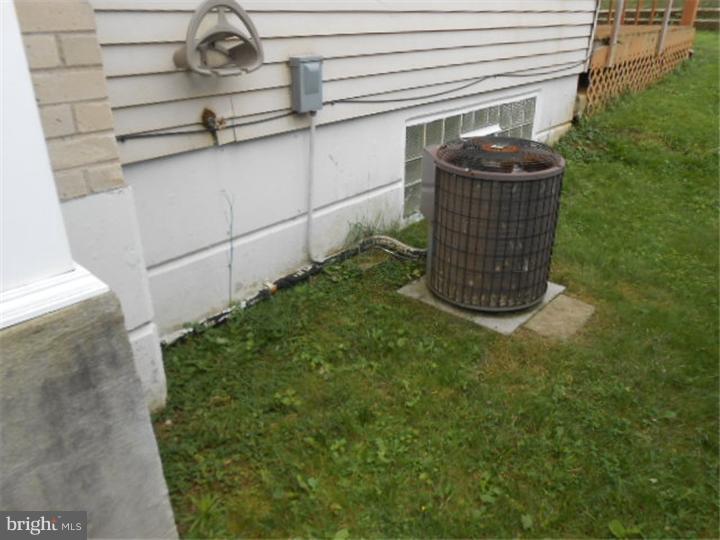 2840 Sebring Road Philadelphia, PA 19152 - Photo 10 of 11 Gallery Image 10