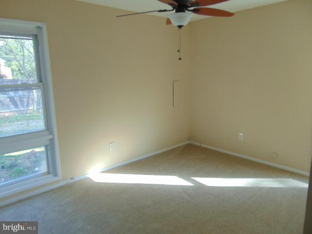 22517 Hawlings River Road Gaithersburg, MD 20882 - Photo 13 of 16 Bedroom (Master)