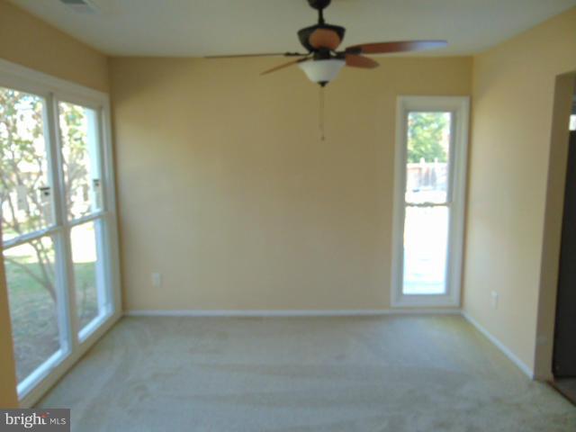 22517 Hawlings River Road Gaithersburg, MD 20882 - Photo 6 of 16 Dining Room