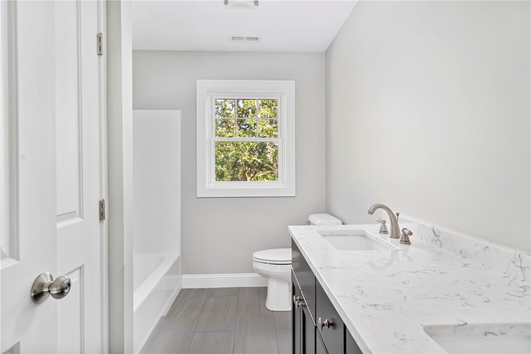 467 Old River Road Lincoln, RI 02838 - Photo 21 of 29 Gallery Image 21