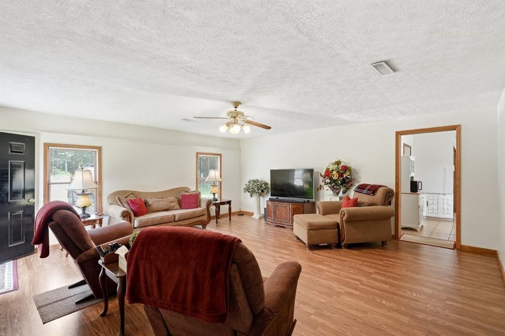 716 County Line-Auburn Road Winder, GA 30680 - Photo 8 of 37 Gallery Image 8