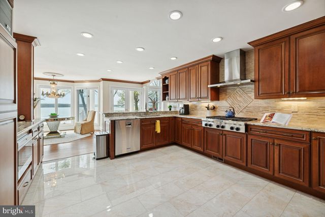 $2,535,000 | 9320 Old Mansion Road, Alexandria, VA 22309